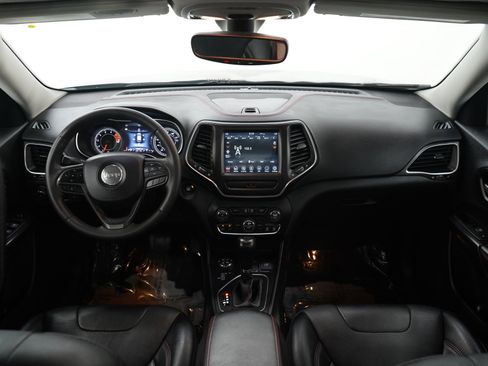 Used 2022 Jeep Cherokee Trailhawk w/ Trailhawk Elite Value Package AWD/4WD image 13