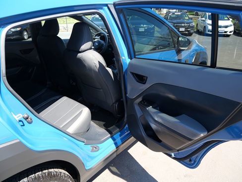 Used 2024 Subaru Crosstrek 2.5i Wilderness w/ Crosstrek Mirror Package AWD/4WD image 34