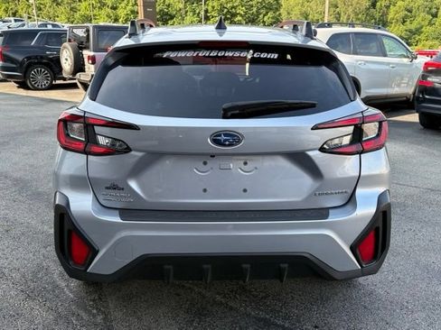 Used 2025 Subaru Crosstrek 2.5i Premium AWD/4WD image 4