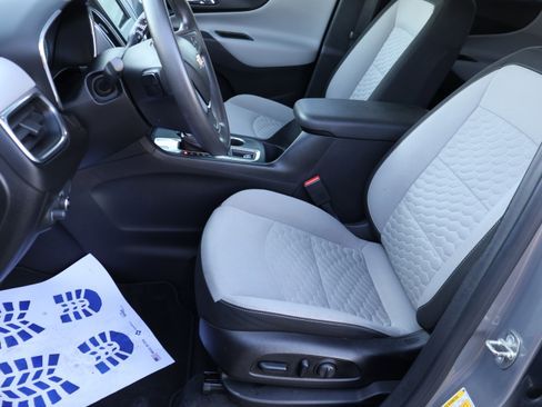 Used 2019 Chevrolet Equinox LT image 43