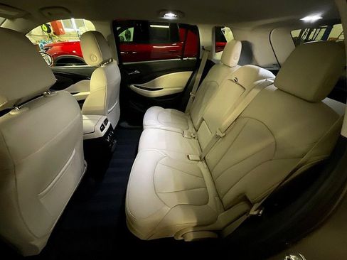 Used 2019 Buick Envision Premium image 29