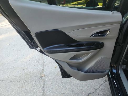 Used 2015 Buick Encore FWD image 25