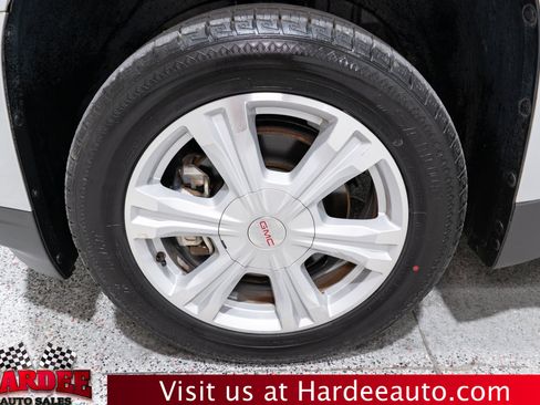 Used 2017 GMC Terrain SLE FWD image 8