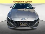 Used 2023 Hyundai Elantra Limited image 3