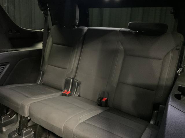 Used 2023 GMC Yukon SLE w/ Gmc Pro Safety Plus Package AWD/4WD image 10