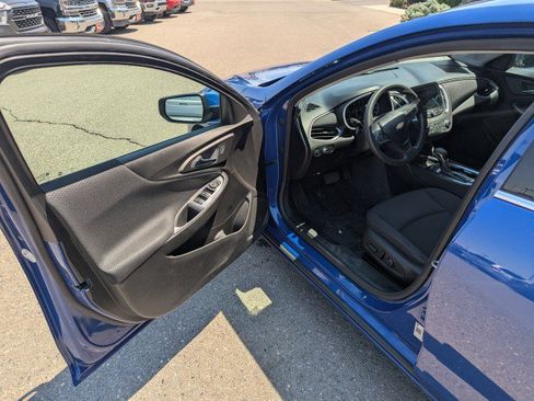 Used 2023 Chevrolet Malibu LT FWD image 8