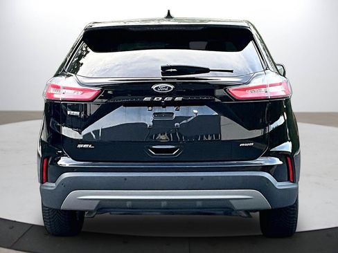 Used 2024 Ford Edge SEL AWD/4WD image 7