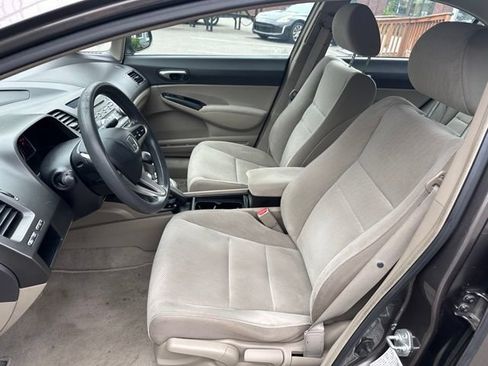 Used 2010 Honda Civic LX image 9
