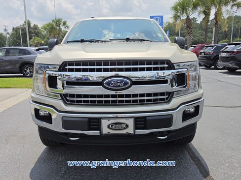 Used 2018 Ford F150 XLT w/ Equipment Group 302A Luxury AWD/4WD image 8