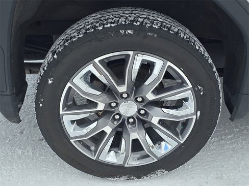 Used 2023 GMC Sierra 1500 Denali w/ Denali Reserve Package image 5