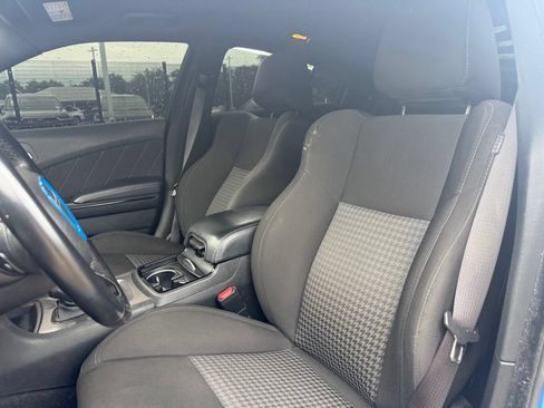 Used 2023 Dodge Charger GT w/ Blacktop Package RWD image 10