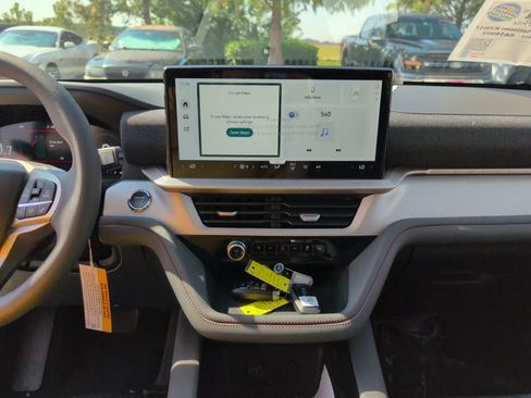 New 2026 Ford Explorer Active image 15