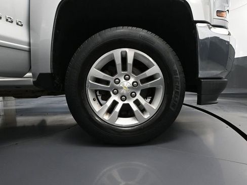 Used 2017 Chevrolet Silverado 1500 LT w/ All Star Edition image 18