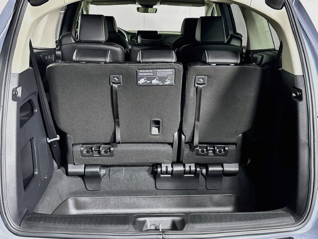 New 2027 Honda Odyssey Elite image 21