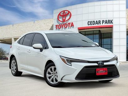 Used 2025 Toyota Corolla LE