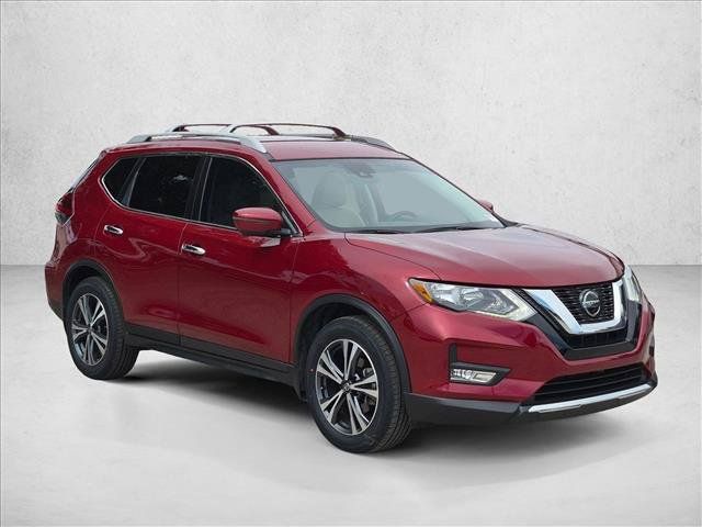 Used 2019 Nissan Rogue SV w/ Premium Package FWD image 3