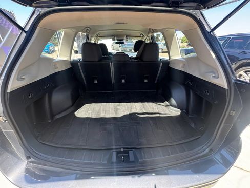 Used 2021 Subaru Forester AWD/4WD image 23