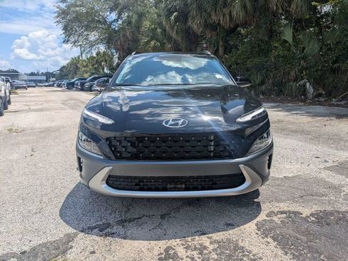Used 2022 Hyundai Kona Limited FWD image 8