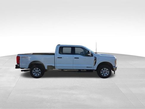 Used 2024 Ford F250 XLT image 8