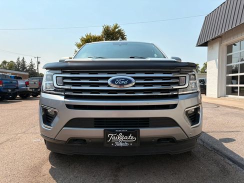 Used 2020 Ford Expedition Limited w/ Equipment Group 301A AWD/4WD image 3