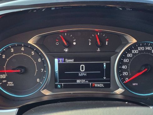 Used 2019 Chevrolet Traverse LT AWD/4WD image 34