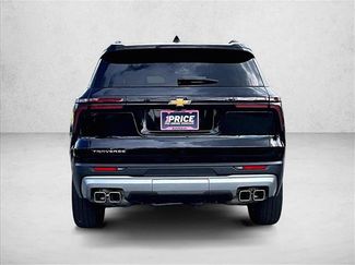 Used 2025 Chevrolet Traverse LT FWD video 4