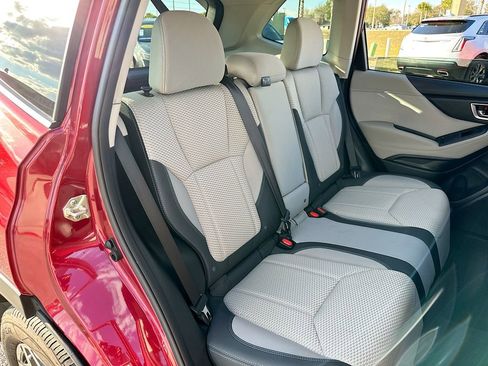 Used 2021 Subaru Forester Premium image 26