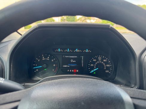 Used 2019 Ford F150 XL w/ Equipment Group 101A Mid AWD/4WD image 27