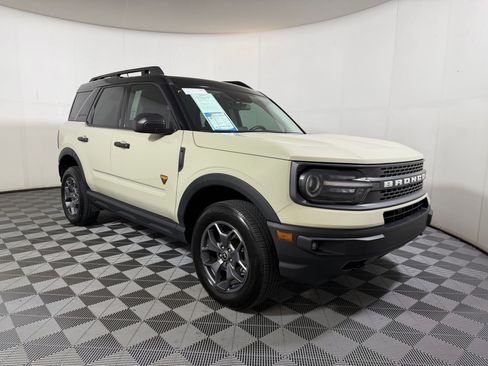 Used 2024 Ford Bronco Sport Badlands AWD/4WD image 6