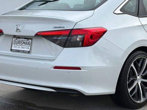 Used 2024 Honda Civic Touring image 7