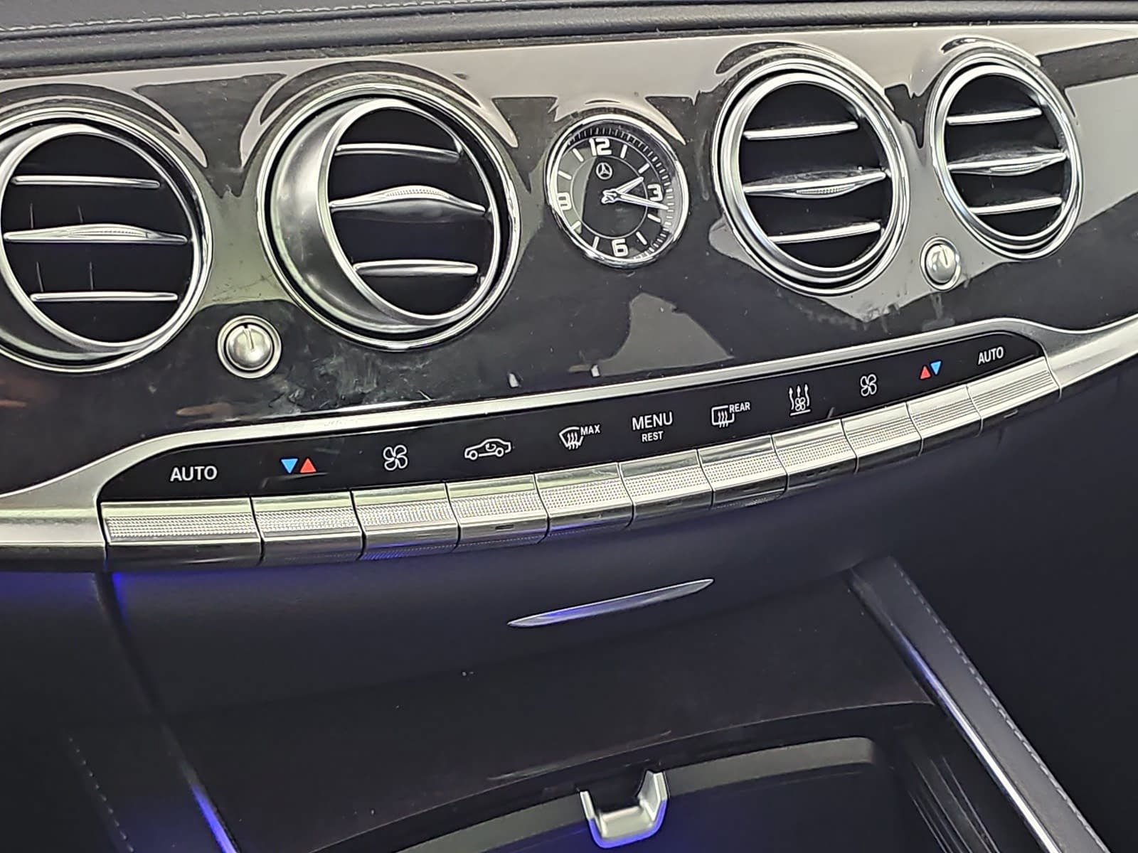 Used 2017 Mercedes-Benz S 550e image 24
