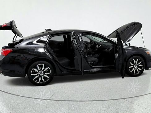 Used 2024 Chevrolet Malibu RS w/ LPO, Floor Liner Package FWD image 13