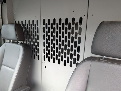 Used 2023 Mercedes-Benz Sprinter 2500 image 31