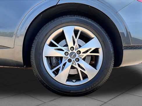 Used 2024 Genesis GV70 3.5T Sport AWD/4WD image 11
