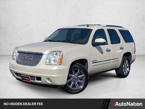 Used 2012 GMC Yukon Denali RWD image 1