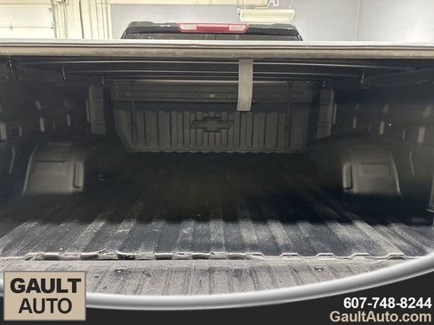 Used 2021 Chevrolet Silverado 1500 LT Trail Boss w/ Bed Protection Package image 15