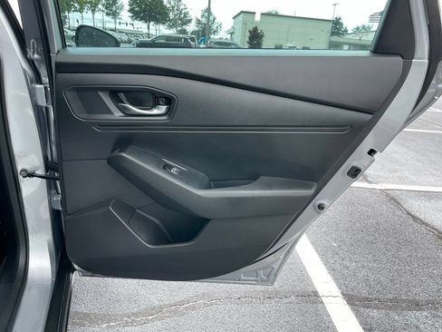 Used 2025 Honda Accord SE image 25