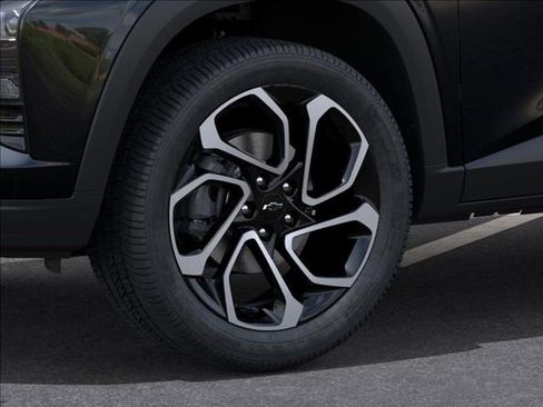 New 2026 Chevrolet Trax RS w/ Driver Confidence Package image 9
