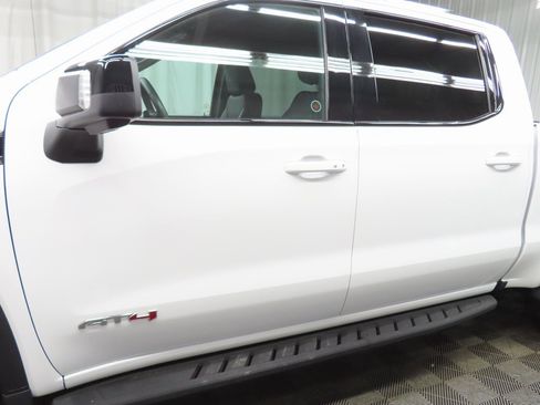 Used 2024 GMC Sierra 1500 AT4 w/ Technology Package image 51