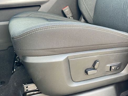 New 2024 RAM 2500 Big Horn w/ Tech Package image 24