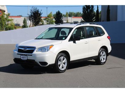 Used 2016 Subaru Forester 2.5i w/ Alloy Wheel Package