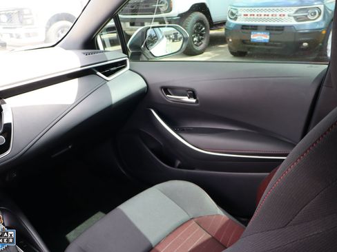 Used 2025 Toyota Corolla SE FWD image 23