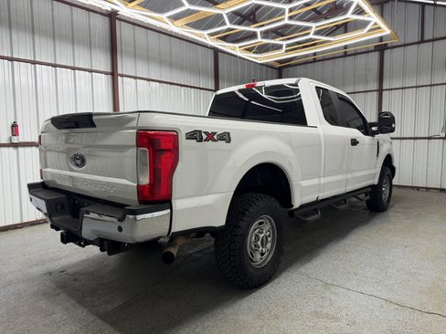 Used 2019 Ford F250 XL w/ XL Value Package AWD/4WD image 5