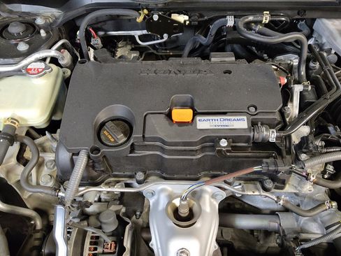 Used 2019 Honda Civic Sport image 30