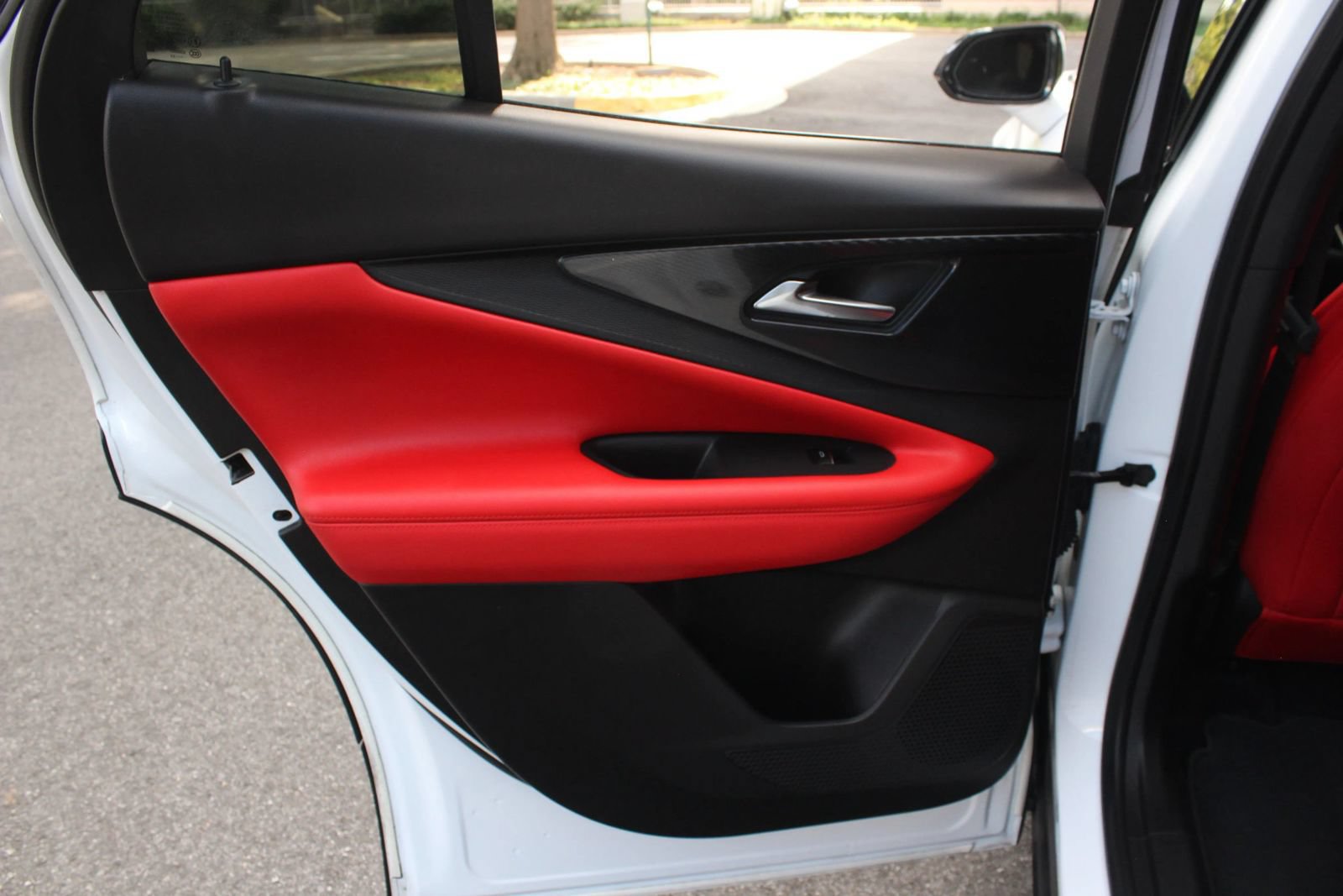 Used 2024 Chevrolet Blazer EV RS AWD/4WD image 19