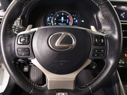 Used 2019 Lexus IS 300 image 3