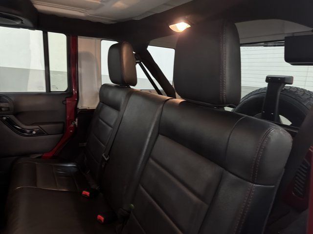 Used 2012 Jeep Wrangler Unlimited Sahara AWD/4WD image 7