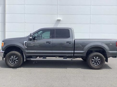 Used 2017 Ford F350 XLT w/ XLT Value Package AWD/4WD image 2