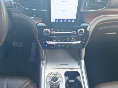 Used 2023 Ford Explorer King Ranch AWD/4WD image 14