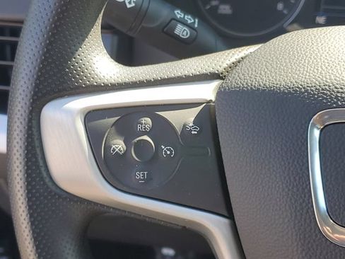 Certified 2023 GMC Terrain SLE w/ Driver Convenience Package AWD/4WD image 23